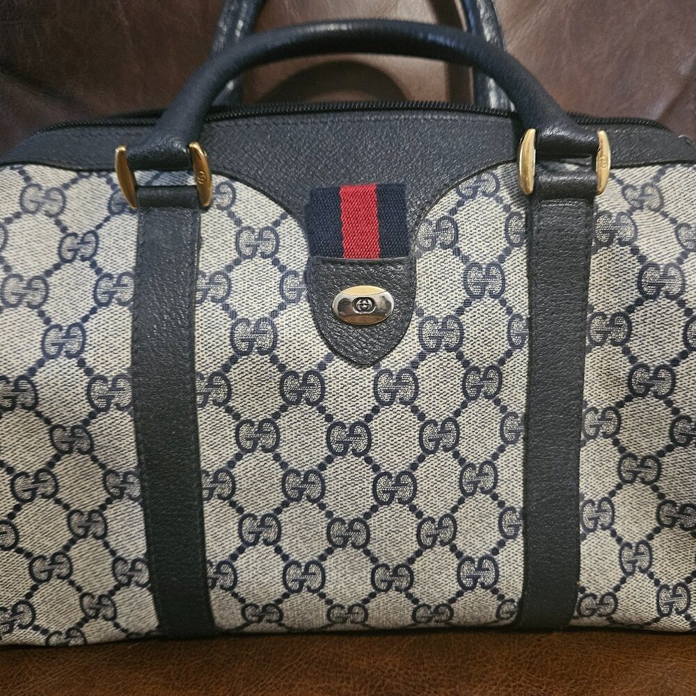 Authentic Gucci vintage boston bag